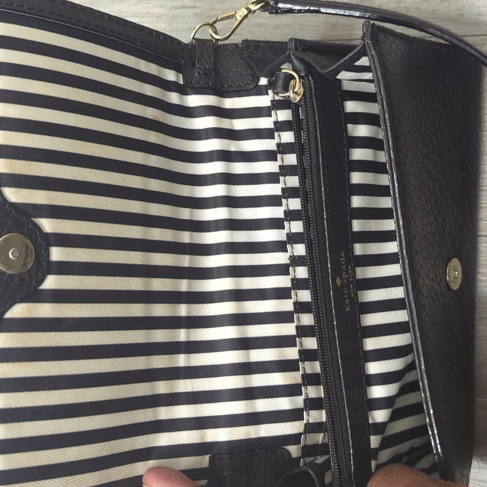 Kate Spade Crossbody Purse - Picture 6 of 6